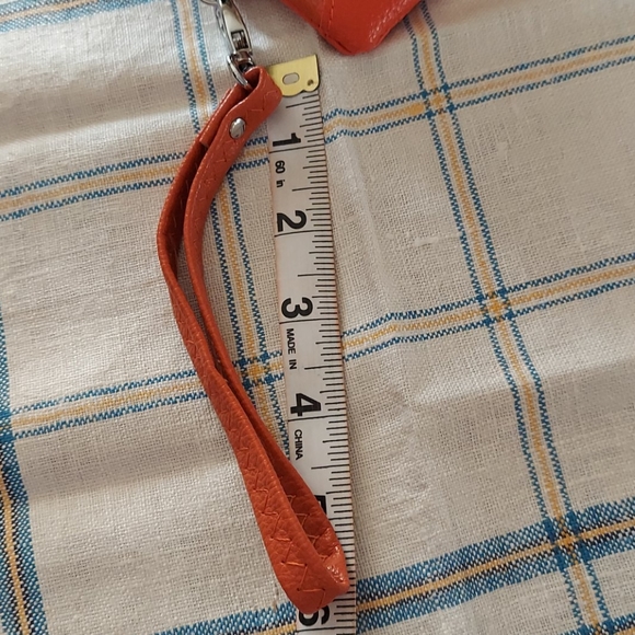 Leather Id/Coin/Key Wristlet - Picture 9 of 9